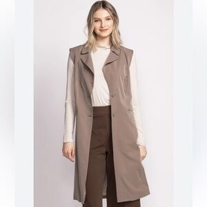 Dynamite | Long Brownish Beige Neutral Hang Open Long Vest Faux Front Pockets